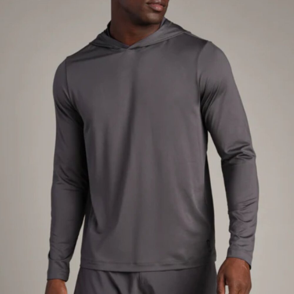 NEW - RHONE Base Training Lightweight Hoodie MEDIUM